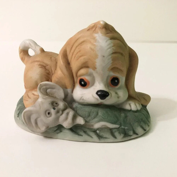 Vintage Puppy Dog and Mouse Ceramic Figurine Made in Taiwan 2.5 Inch Tall - Picture 1 of 14